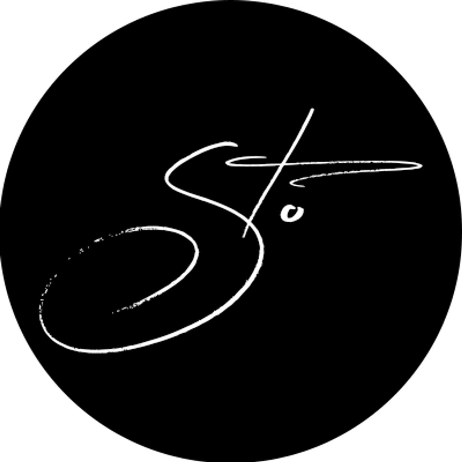 Logo First Studio